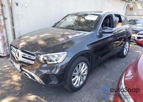 2020 Mercedes-Benz Glc 300 z USA, uszkodzony, nr VIN W1N0G8DB3LF860913